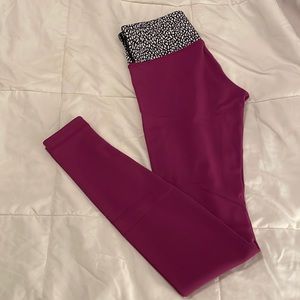 Lululemon size 6 leggings